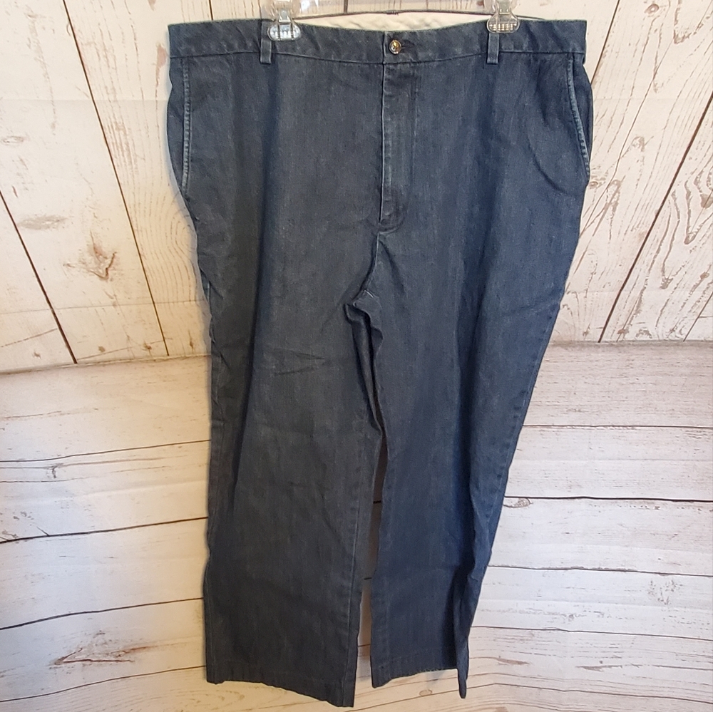 Roundtree and Yorke men's pleated front four pocket jeans blue size 42X27